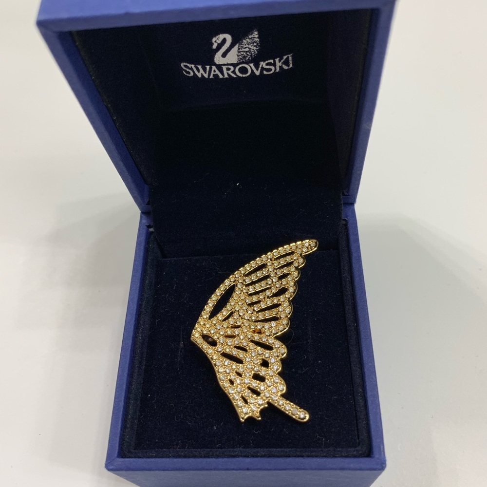 Butterfly wing Swarovski ring